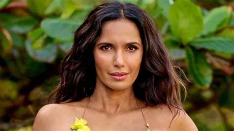 padma lakshmi swimsuit si|padma lakshmi hotte.